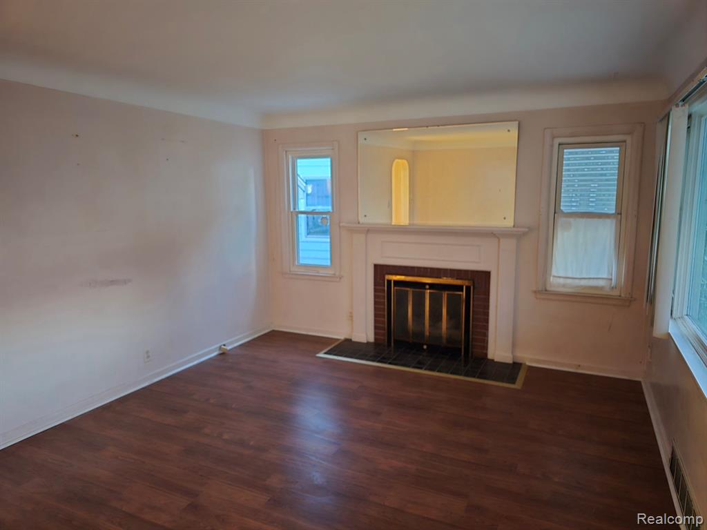 803 Commonwealth Avenue, Flint, MI 48503 — Photo 9