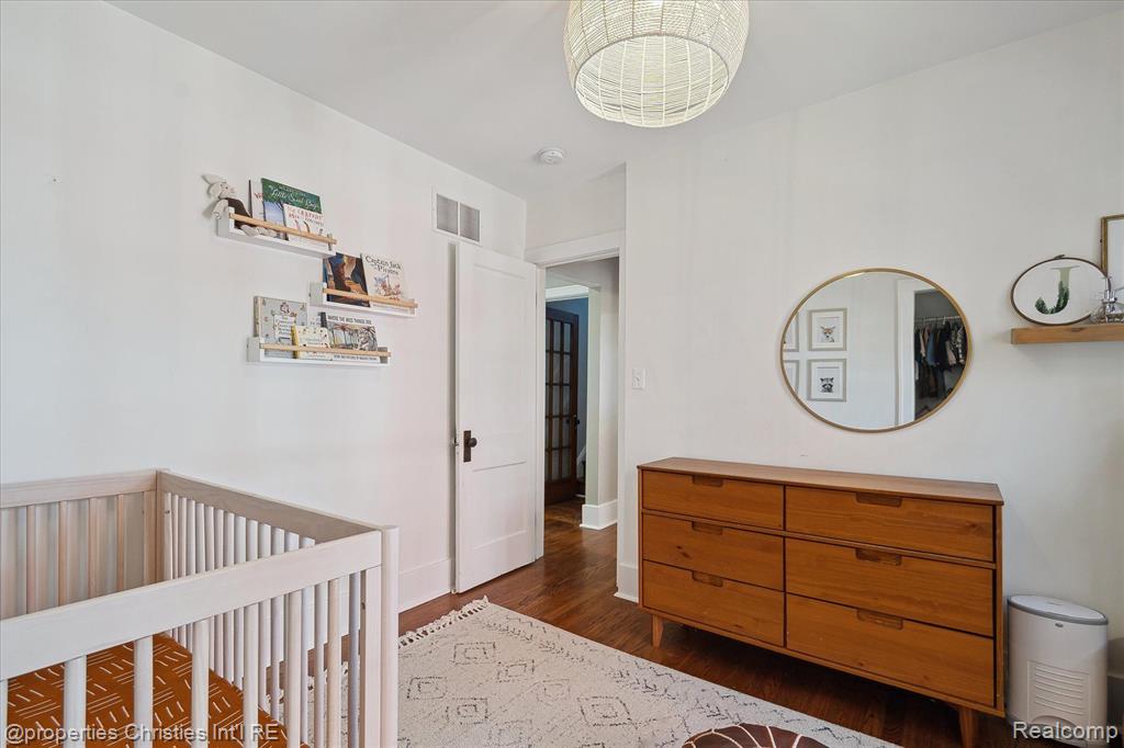 712 S LAUREL Street, Royal Oak, MI 48067 — Photo 34