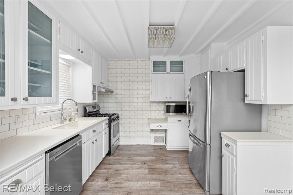 11501 Torrey Road, Fenton, MI 48430 — Photo 13