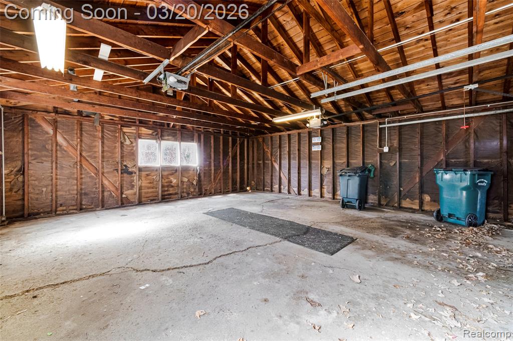 17220 W 13 Mile Road, Beverly Hills, MI 48025 — Photo 32