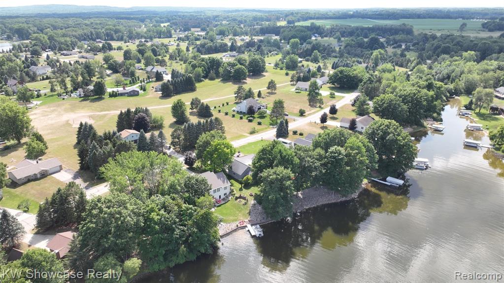 1033 Cantabrian Drive, Weidman, MI 48893 — Photo 7
