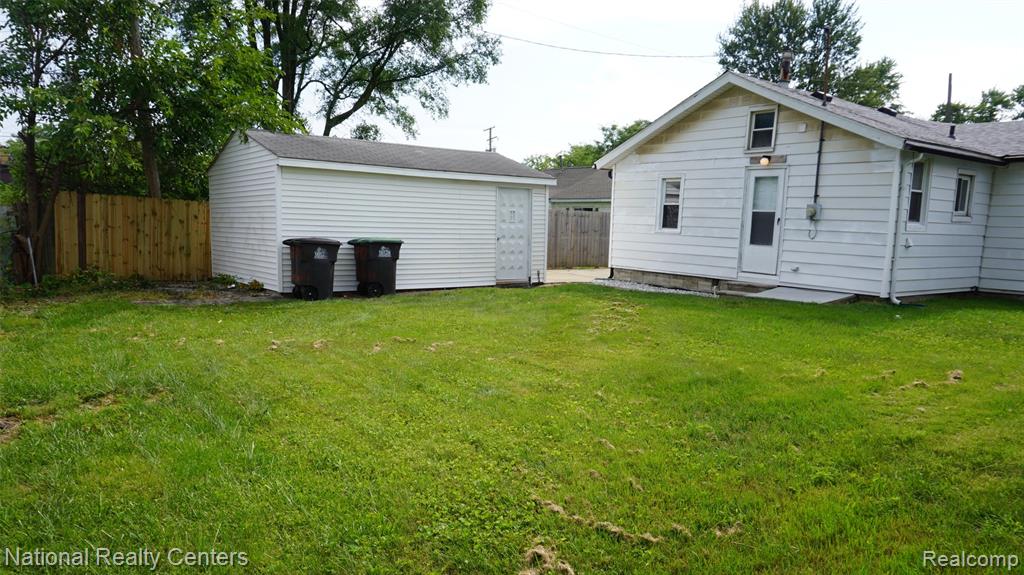6917 McGuire Street, Taylor, MI 48180 — Photo 13
