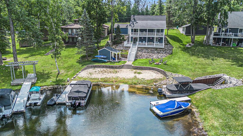 2011 S Ogemaw Trail, West Branch, MI 48661 — front exterior