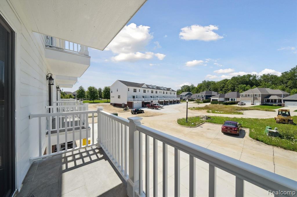 53761 CHAMPLAIN Street, Macomb, MI 48042 — Photo 16