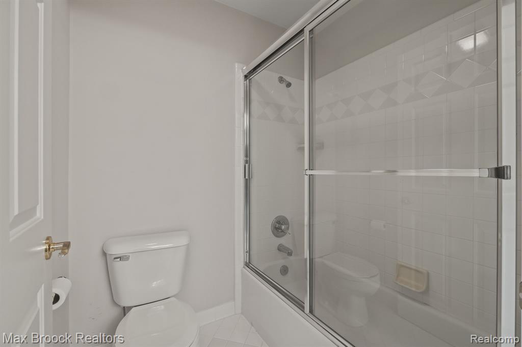 519 Hawksmoore Drive, Clarkston, MI 48348 — Photo 35