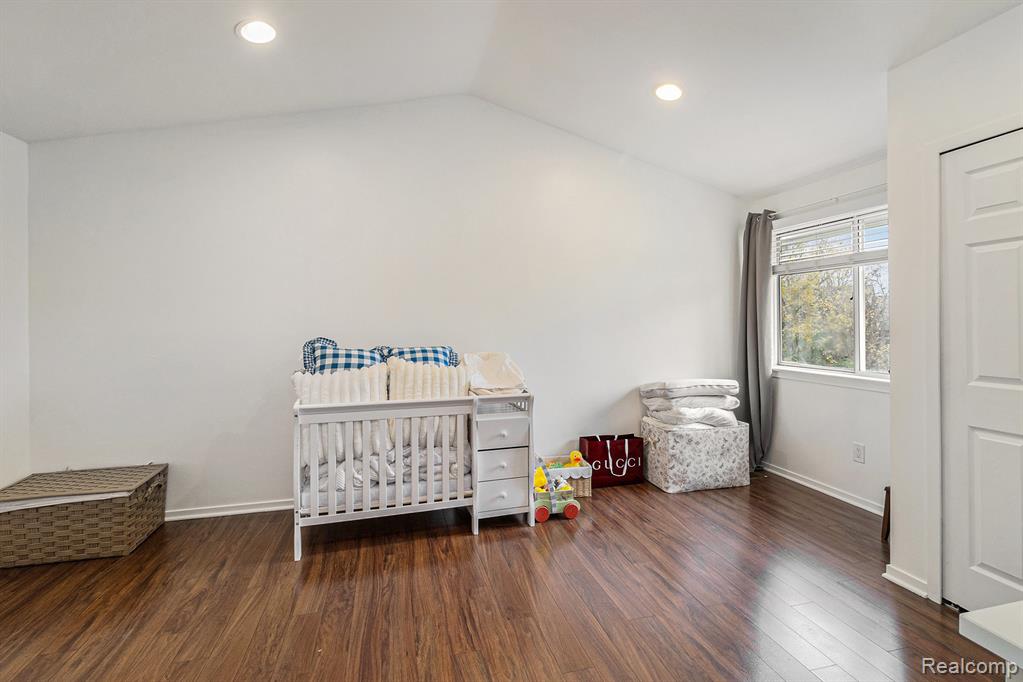 7408 WESTBURY Boulevard, West Bloomfield, MI — Photo 18