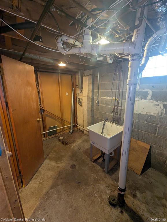 263 N Walnut Street, Mount Clemens, MI 48043 — Photo 34