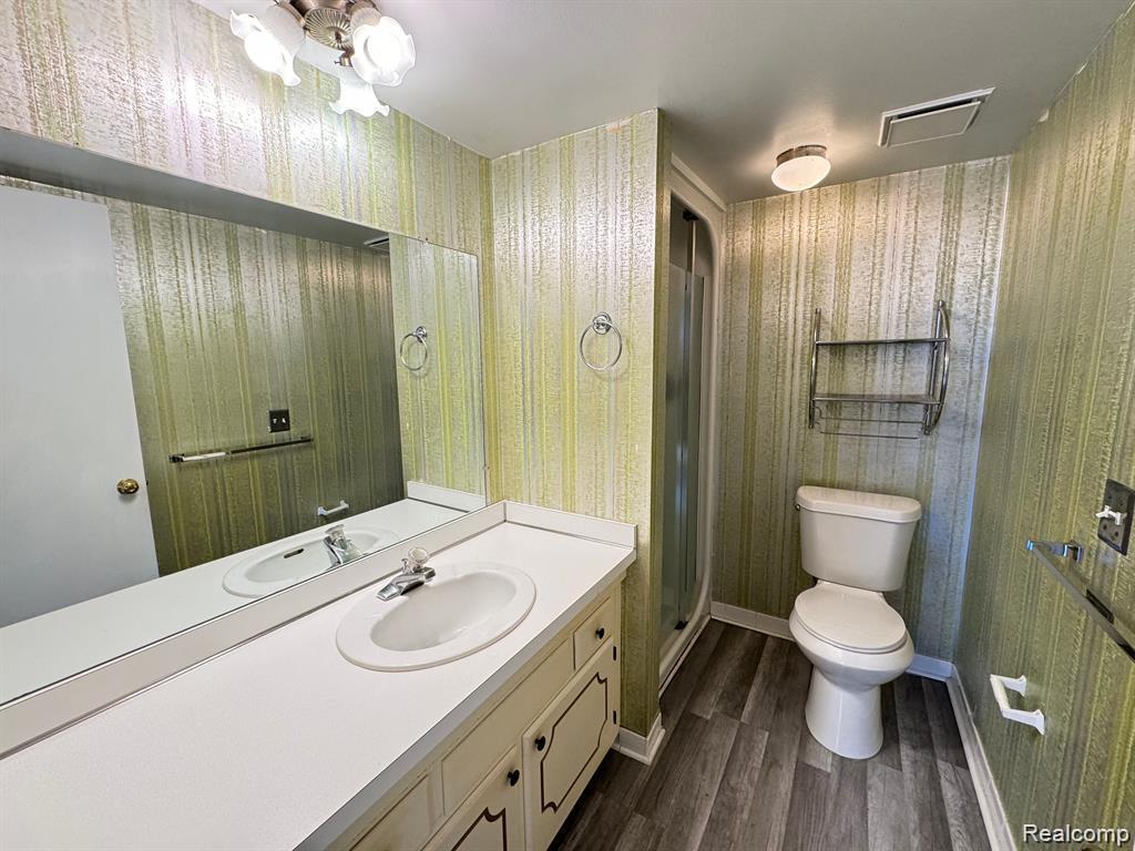 16880 Edloytom Way, Clinton Twp, MI 48038 — Photo 14