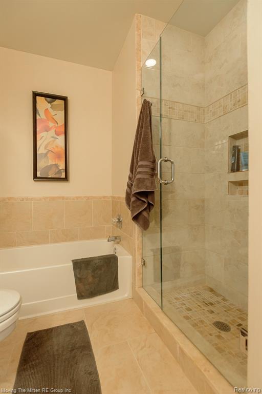 39442 SPRINGWATER Drive, Northville, MI 48168 — Photo 22