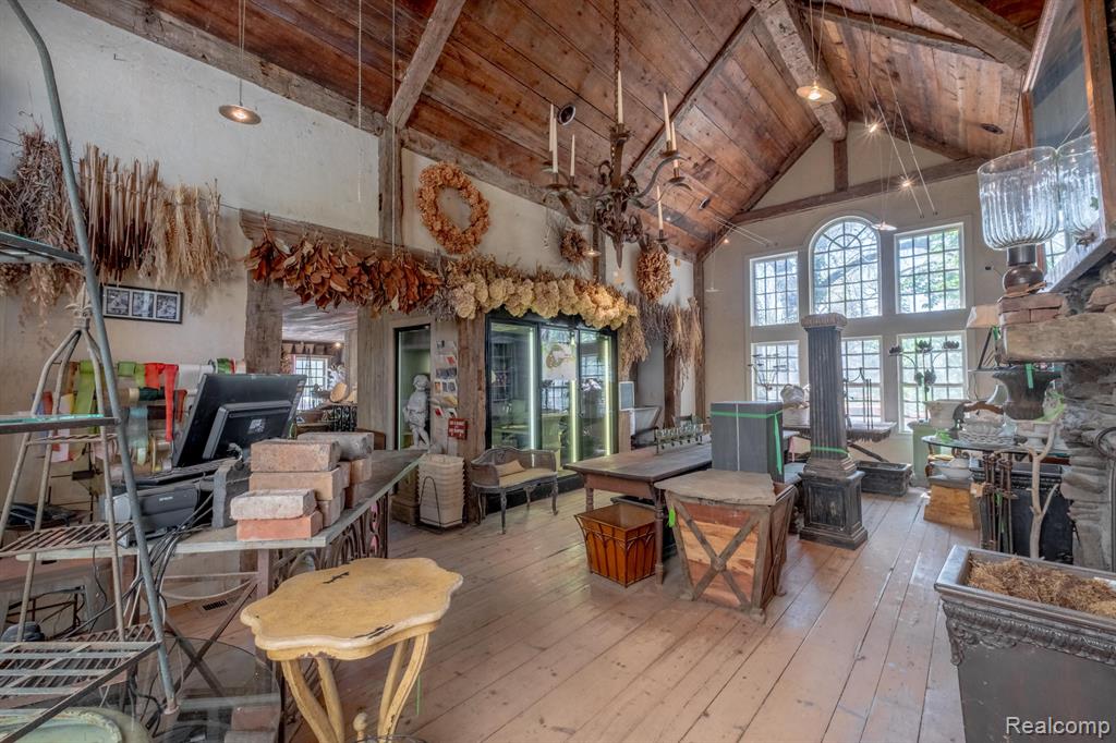 9225 FENTON Road, Grand Blanc, MI 48439 — Photo 9