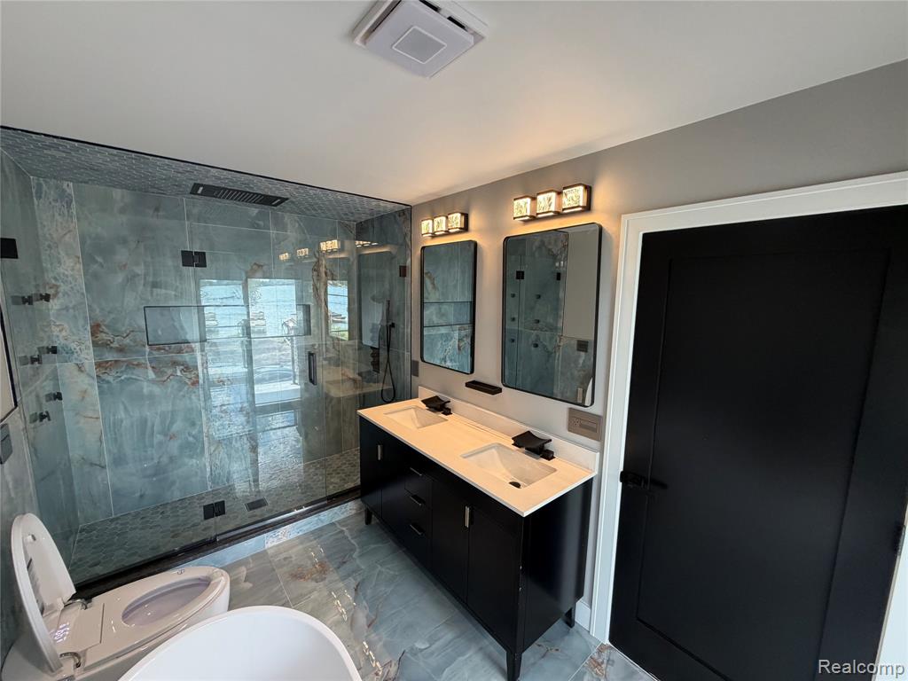 561 E Walled Lake Drive, Walled Lake, MI 48390 — Photo 20