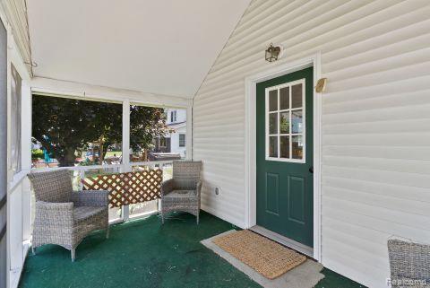 110 N 1ST Street, Holly, MI 48442 — Photo 36