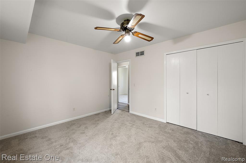 9600 Yale Avenue, Clarkston, MI 48348 — Photo 40