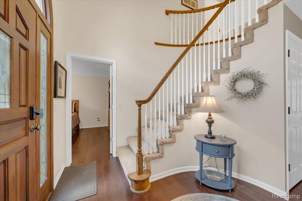 573 NAKOMIS Trail, Orion, MI 48362 — Photo 8