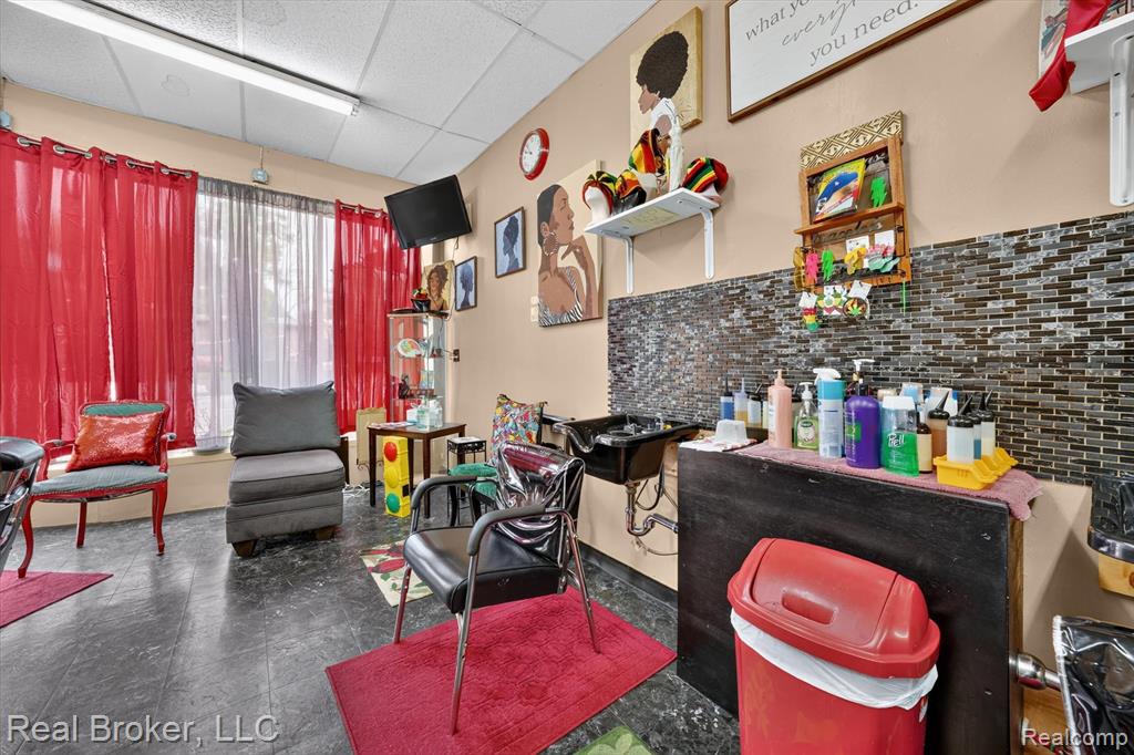 22713-22715 Plymouth Road, Redford, MI 48239 — Photo 35