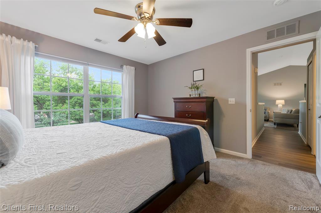 4208 Berkeley Avenue, Canton, MI 48188 — Photo 21