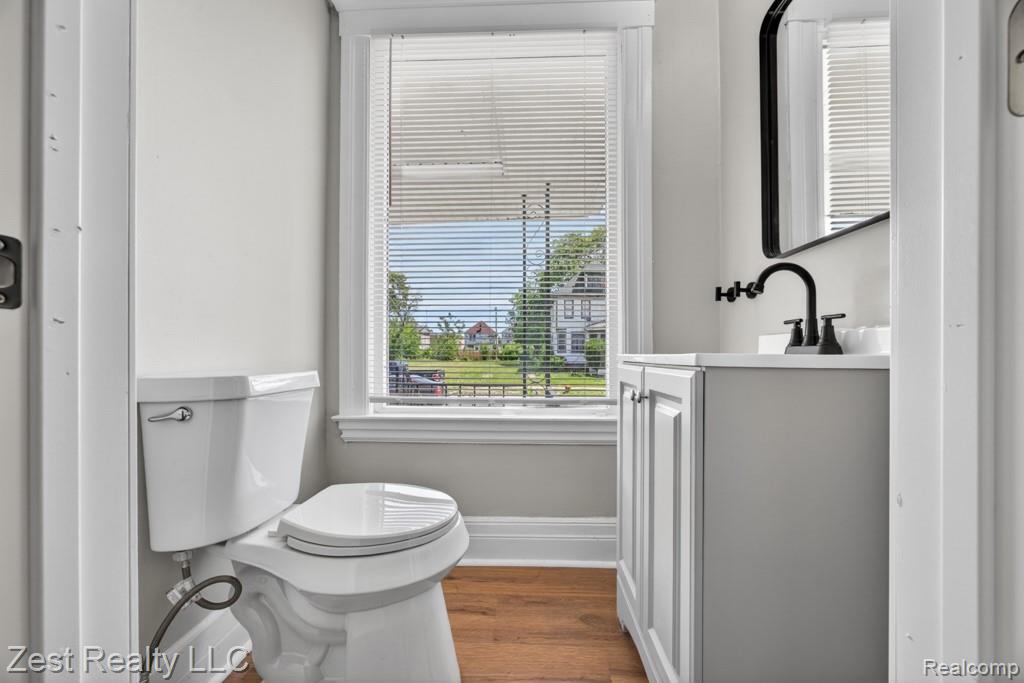 2525 Bewick Street, Detroit, MI 48214 — Photo 12