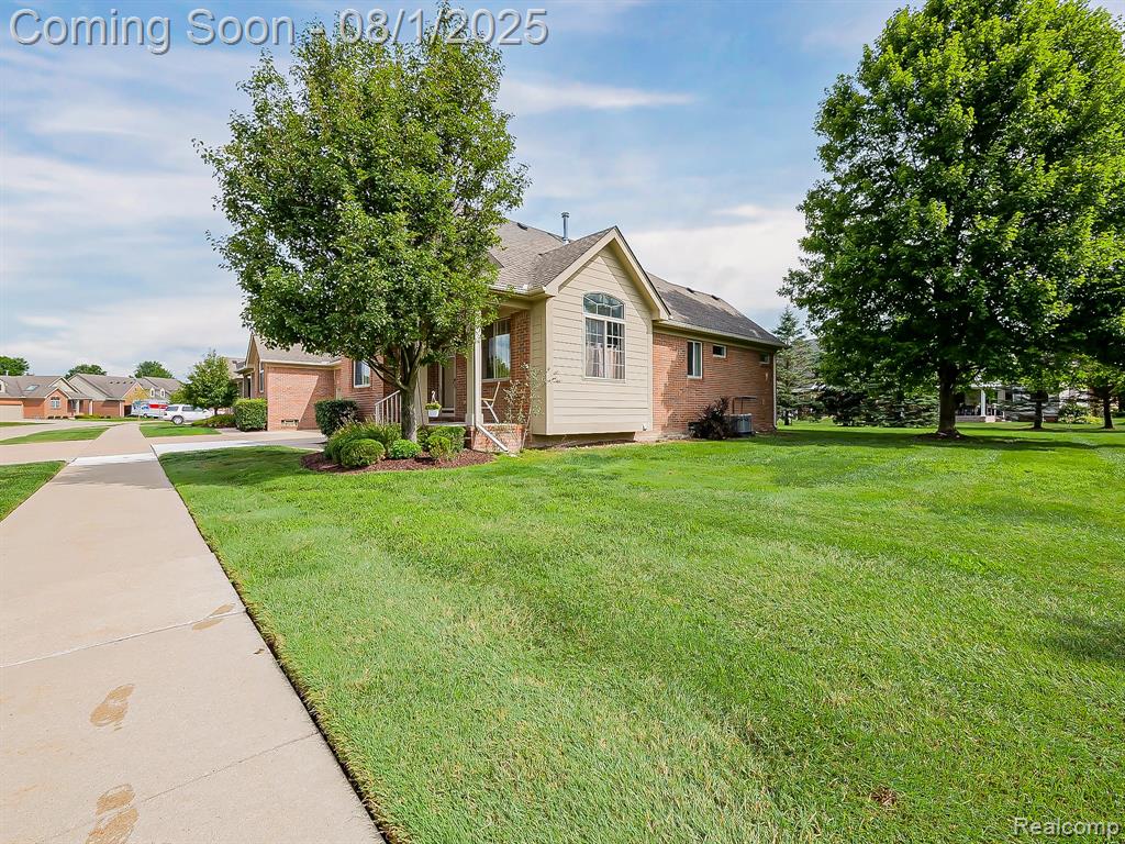 49798 Muskegon River Drive, Macomb, MI 48042 — Photo 22