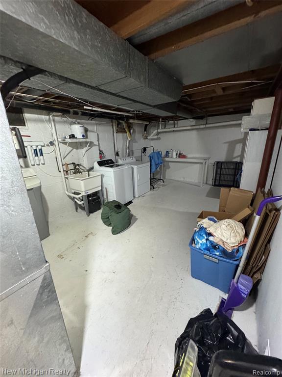 9390 Gale Road, Goodrich Vlg, MI — Photo 17