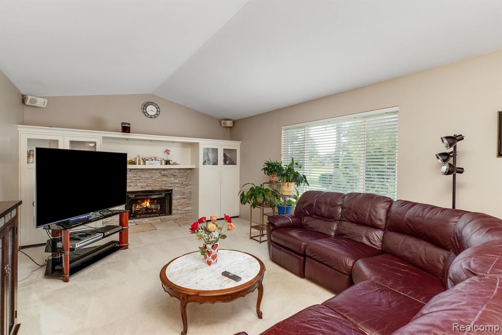 4717 SYCAMORE Drive, Ypsilanti, MI 48197 — Photo 11