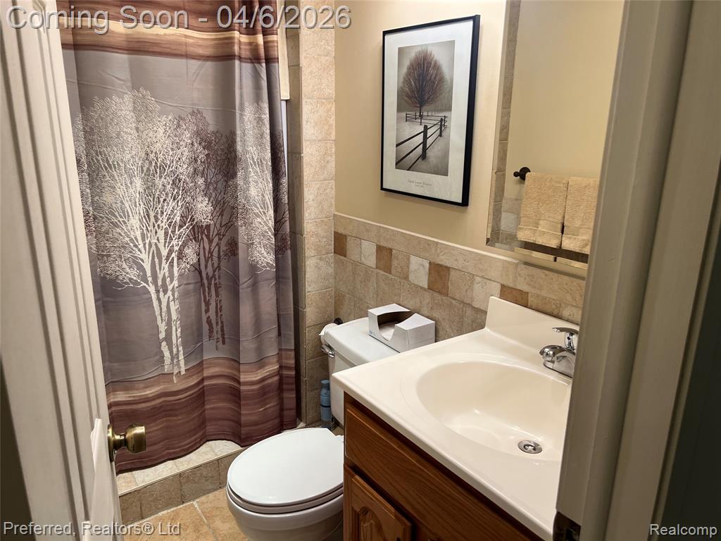 8370 Elmhurst Street, Canton, MI 48187 — Photo 34