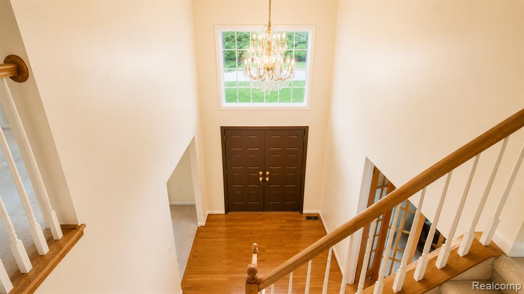 7622 Park Meadow Lane, West Bloomfield, MI 48324 — Photo 12