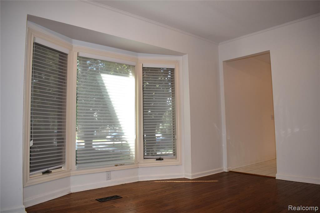 5441 Provincial Drive, Bloomfield Hills, MI 48302 — Photo 18