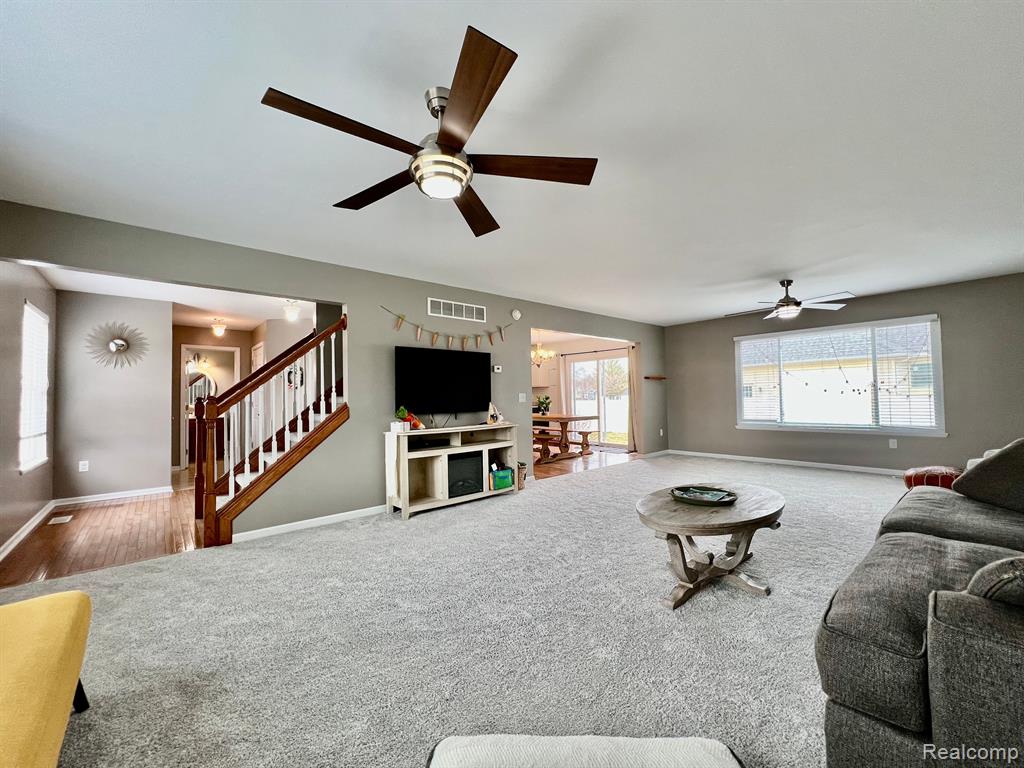 555 Colorado Avenue, Marysville, MI 48040 — Photo 7