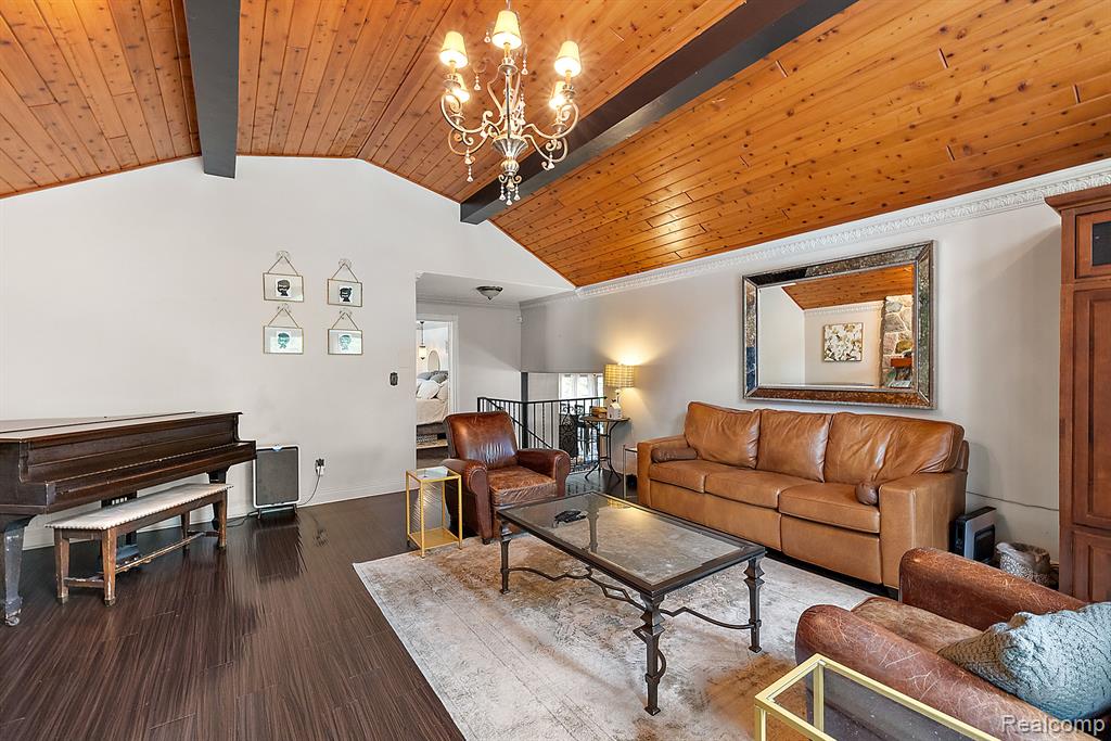 4378 Compton Way, Bloomfield Hills, MI 48302 — Photo 15