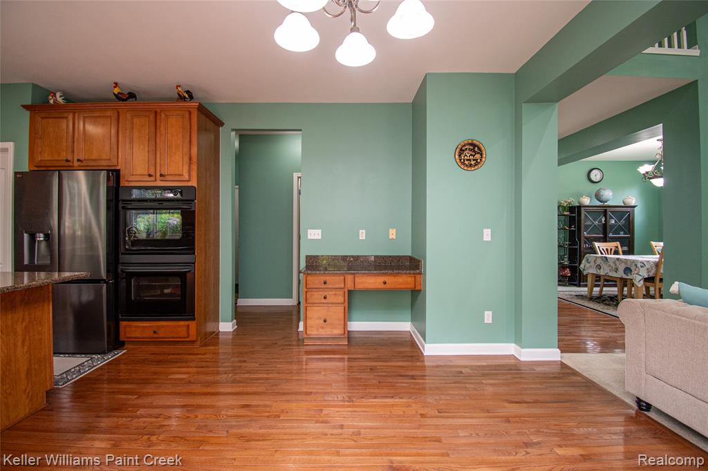 16550 Mulberry Way, Northville, MI 48168 — Photo 14