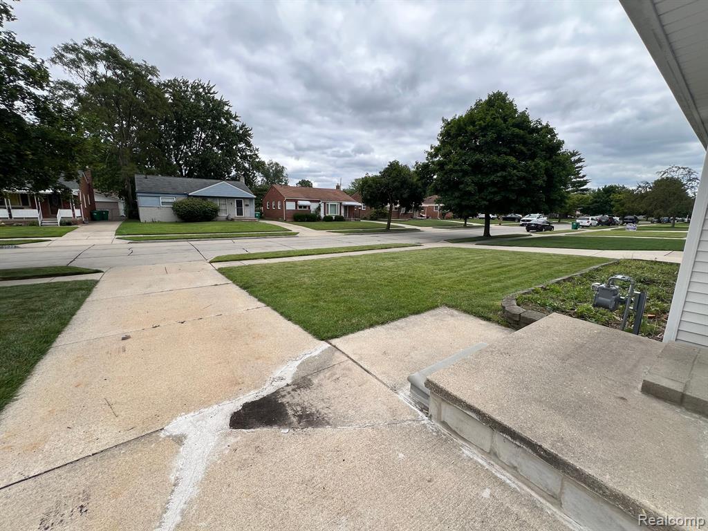 6929 WHITBY Street, Garden City, MI — Photo 18