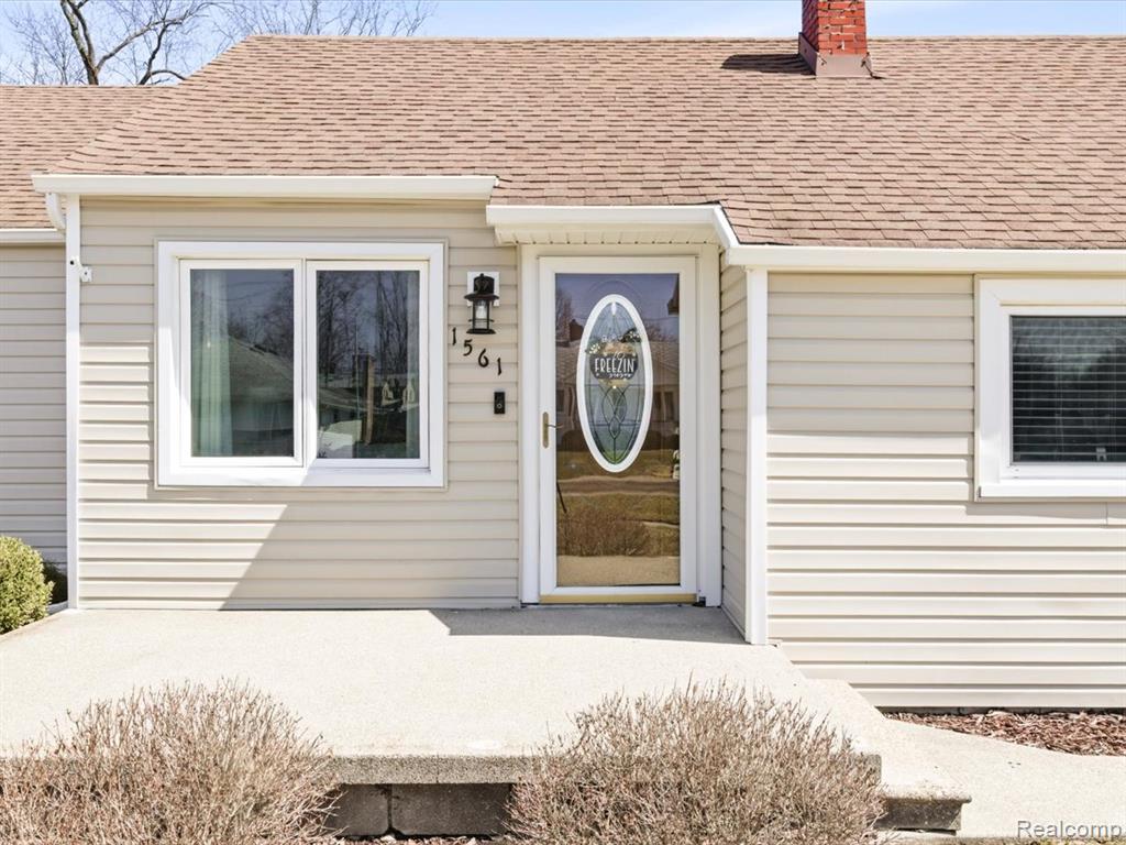 1561 Pennsylvania Avenue, Marysville, MI 48040 — Photo 29