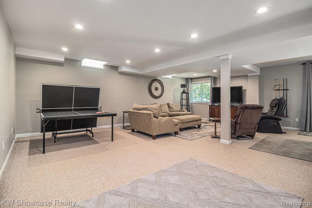 989 Suchava Drive, White Lake, MI — Photo 28