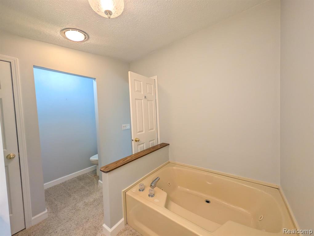 636 Park View, Clio, MI 48420 — Photo 12