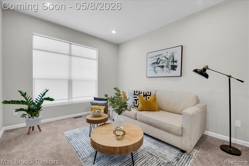 240 W Wilson, Pontiac, MI 48341 — Photo 9