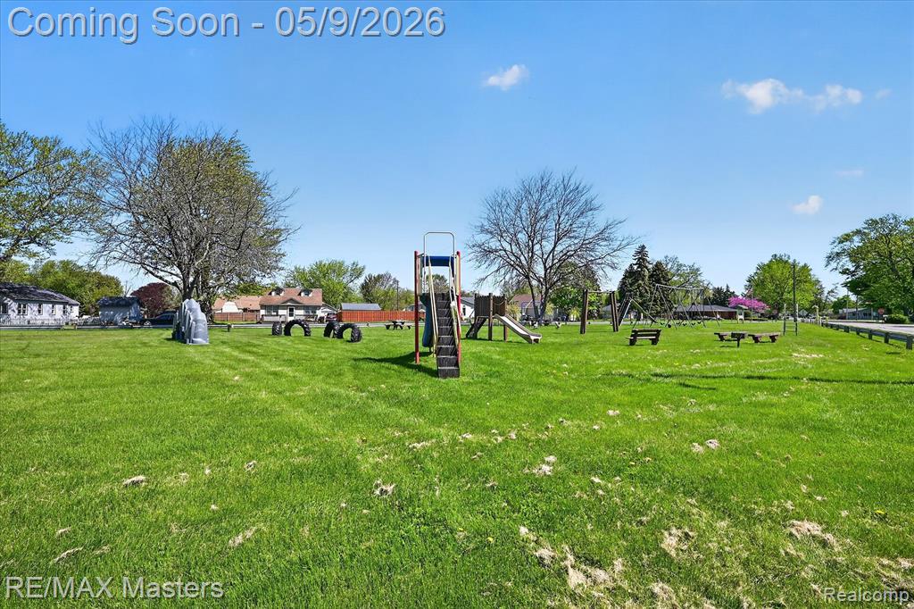 4318 Avenue F, Newport, MI 48166 — Photo 32