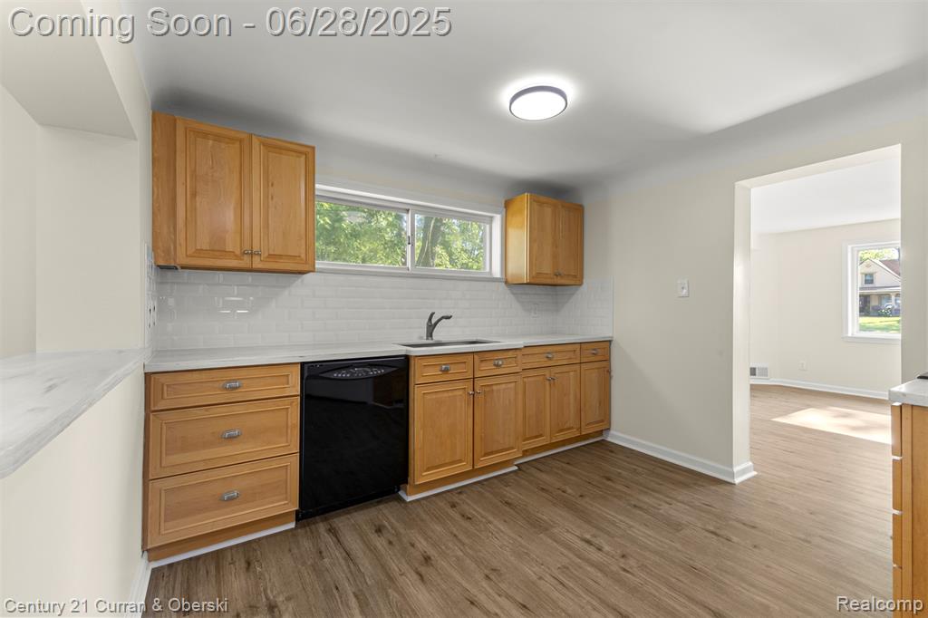6616 Pardee Road, Taylor, MI 48180 — Photo 32