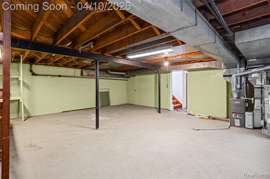 7077 Brookridge Drive, West Bloomfield, MI — Photo 37