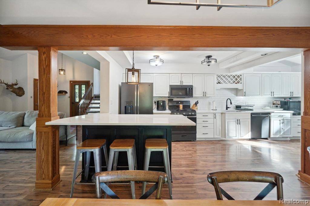4211 COUNTRY Way, Hartland, MI 48353 — Photo 9