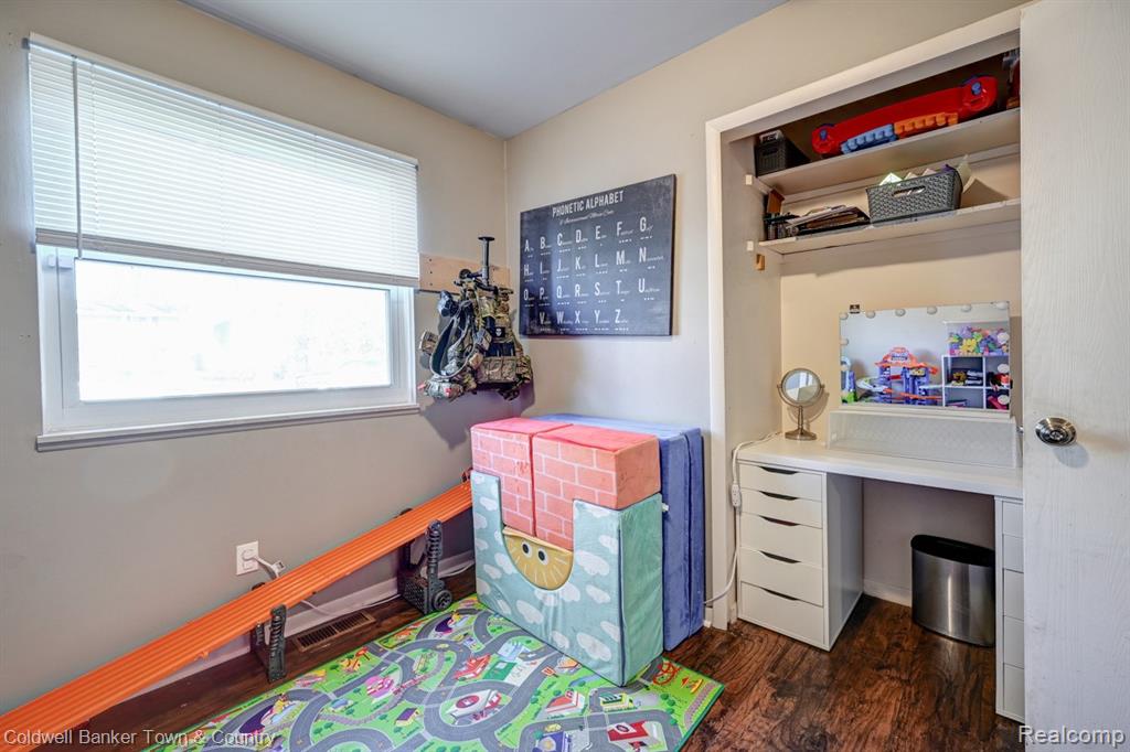 304 John Street, Holly, MI 48442 — Photo 27