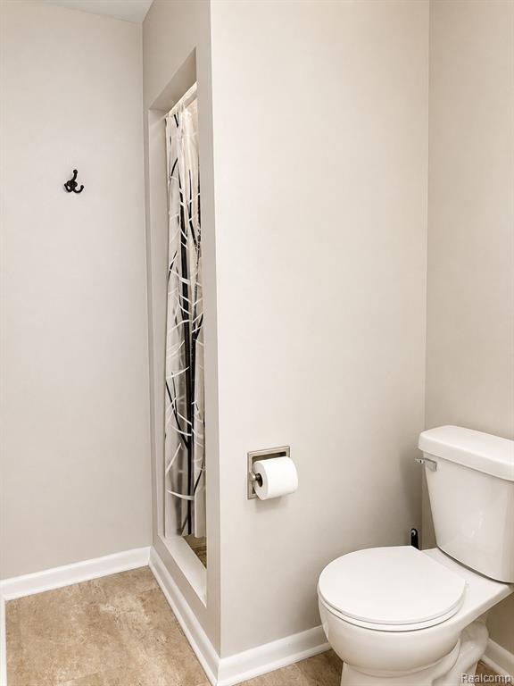 4108 Allen Court, Bay City, MI 48706 — Photo 29