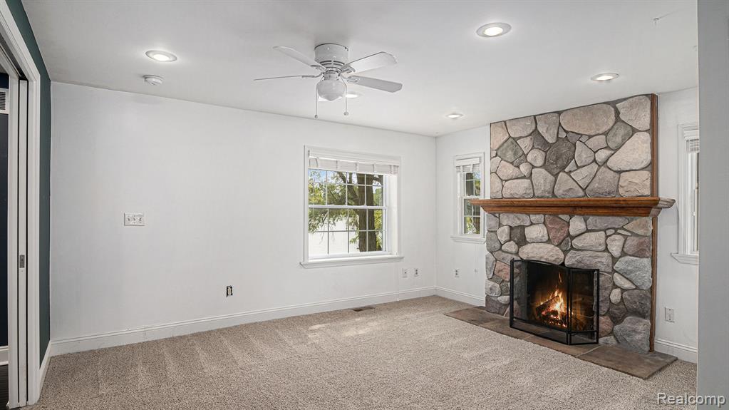 6288 Buckshore Drive, Whitmore Lake, MI 48189 — Photo 9