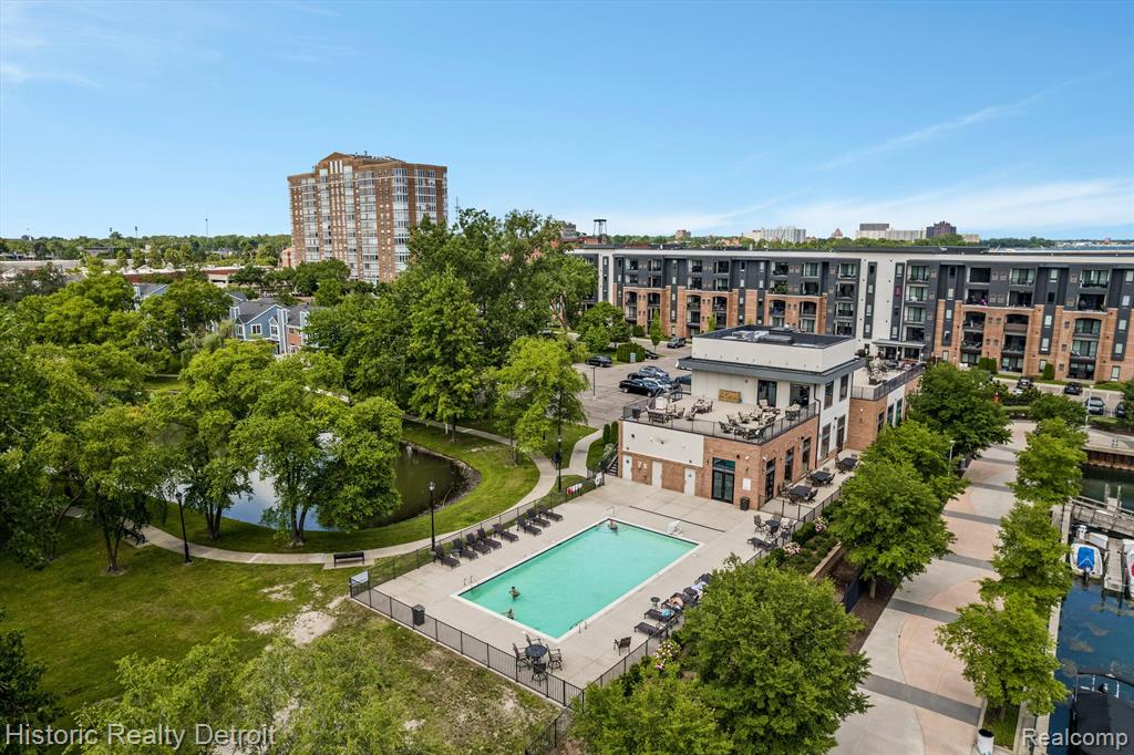 203 WINDWARD Court, 22, Detroit, MI 48207 — Photo 60