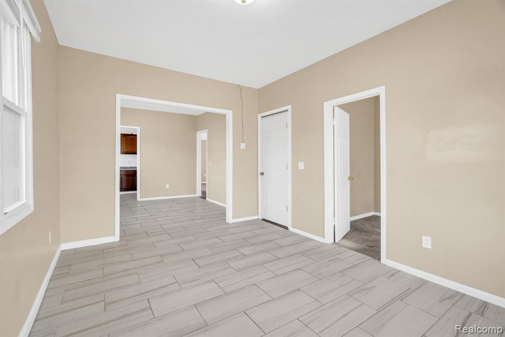 6423 Hazlett Street, Detroit, MI 48210 — Photo 28