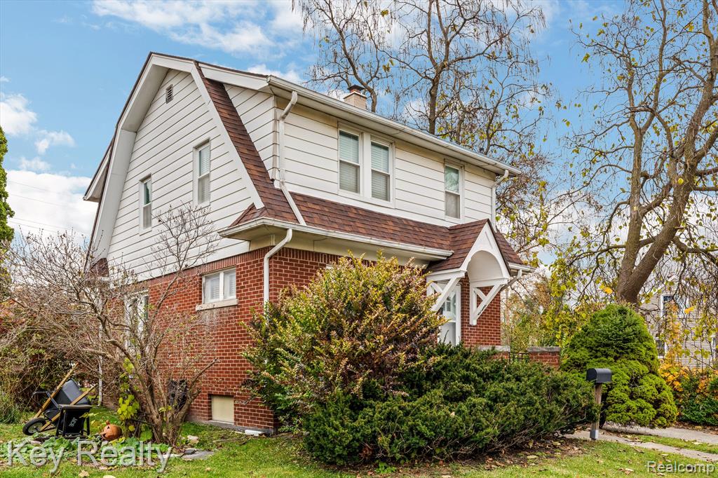 830 MILL Street, Lincoln Park, MI 48146 — Photo 4