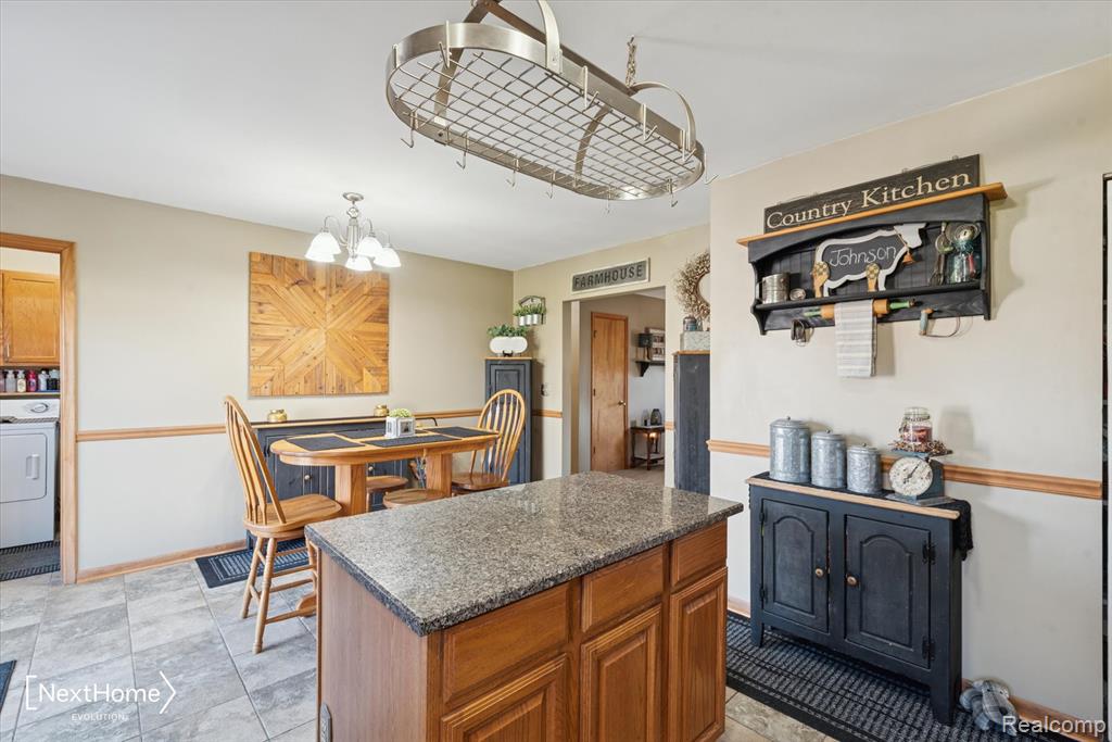 7010 Oakville Waltz Road, Sumpter, MI 48117 — Photo 9