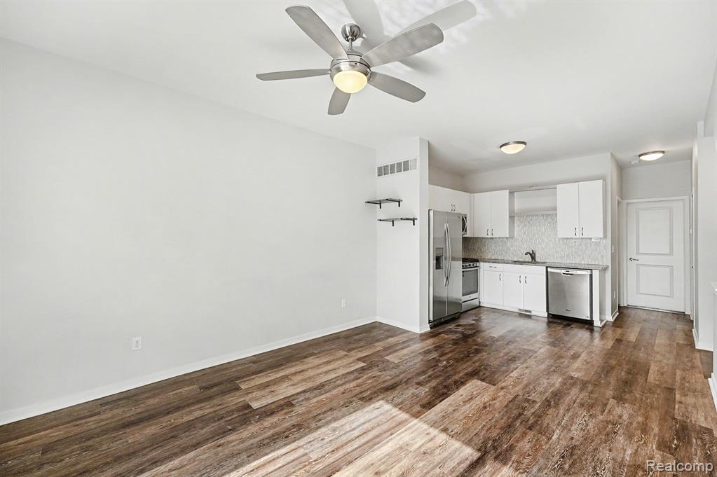 273 E PALMER Street, 3, Detroit, MI 48202 — Photo 14