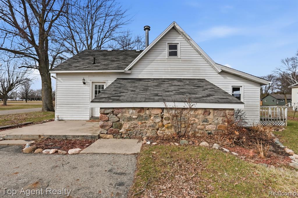 95 W Lapeer Street, Peck, MI 48466 — Photo 27