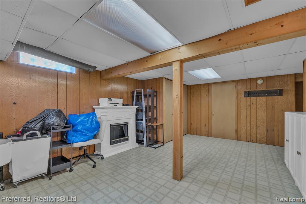 19517 Dartmouth Place, Northville, MI 48167 — Photo 24