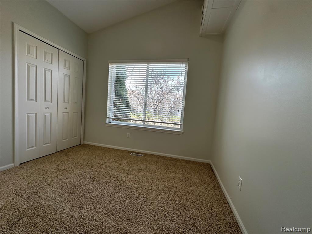 357 Victorian Court, Belleville, MI 48111 — Photo 26